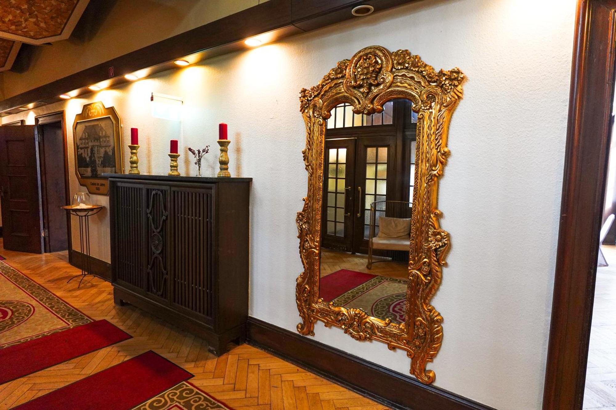 Hotel Casino Im Park Камп-Лінтфорт Екстер'єр фото